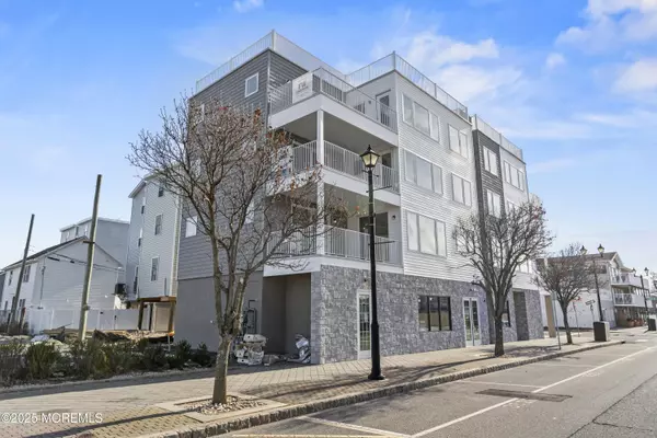 Seaside Heights, NJ 08751