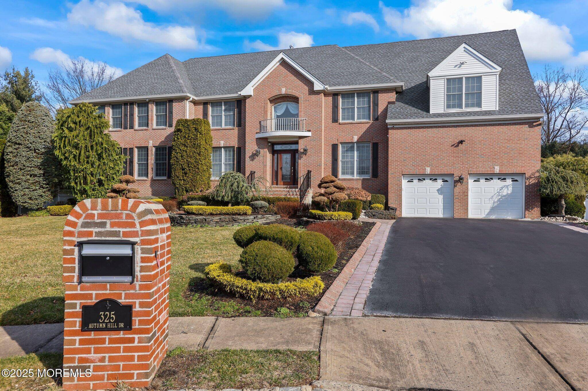 Morganville, NJ 07751,325 Autumn Hill Drive