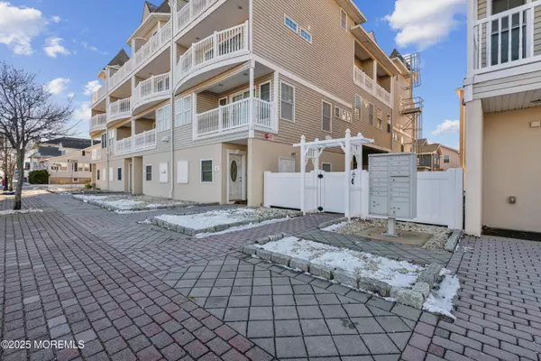 Seaside Heights, NJ 08751,1301 Boulevard #4