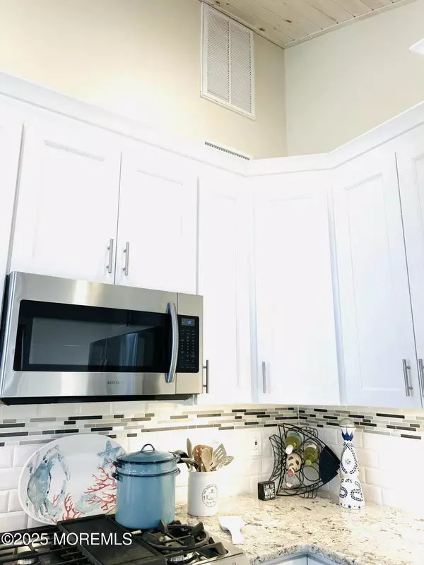 Lavallette, NJ 08735,33 E Pompano Way