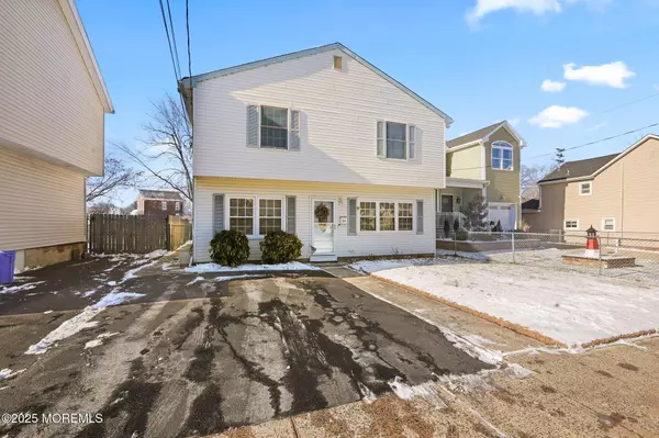 Keyport, NJ 07735,64 Fulton Street