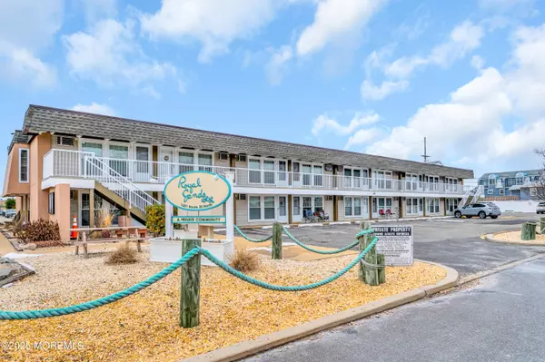 1681 Route 35 N #16, Ortley Beach, NJ 08751