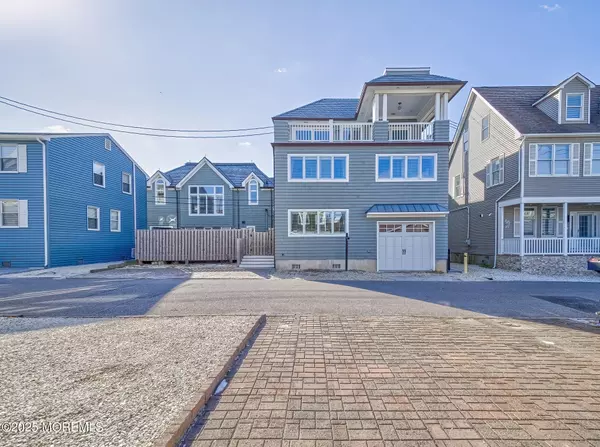 Lavallette, NJ 08735,25 E Colony Road