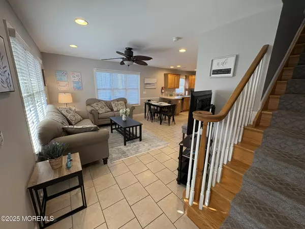 Lavallette, NJ 08735,30 E Bay Way