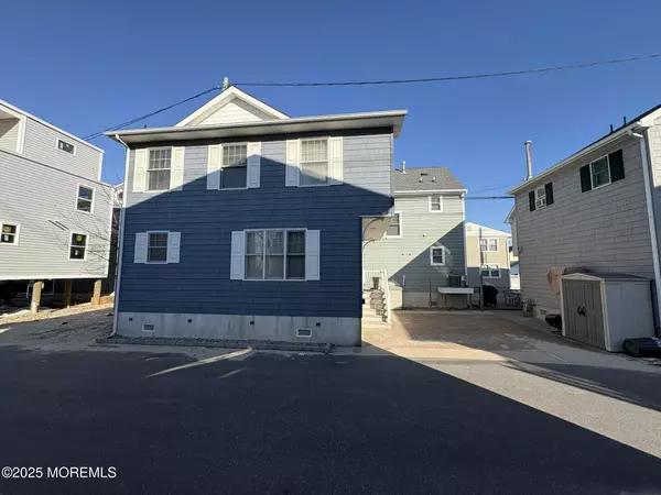 Lavallette, NJ 08735,30 E Bay Way