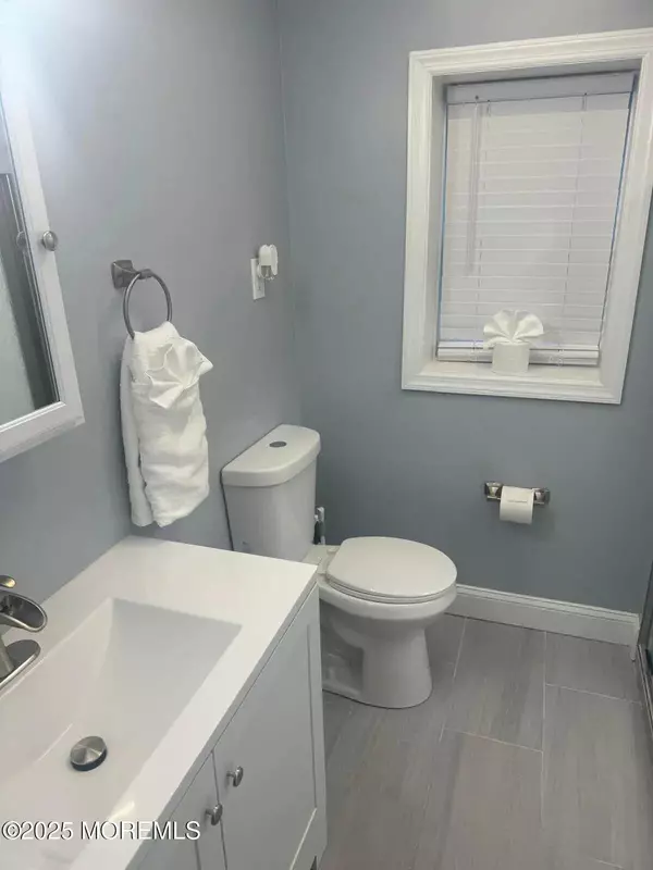 Aberdeen, NJ 07747,86 Kennedy Avenue