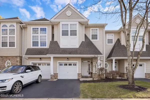 53 Ocean Breeze Court, Manahawkin, NJ 08050