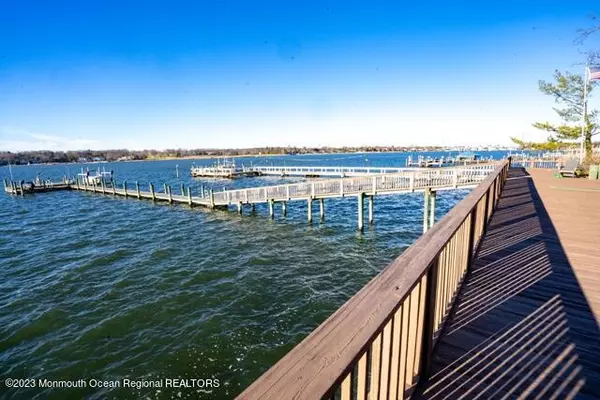 Point Pleasant Beach, NJ 08742,309 Lincoln Avenue #WEEKLY