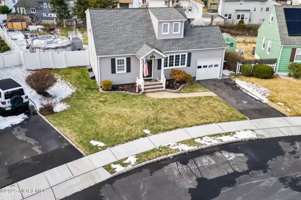 Union, NJ 07083,1238 Carlton Terrace