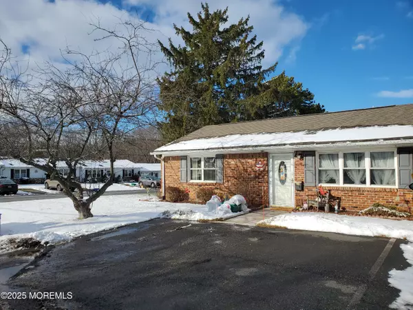 Matawan, NJ 07747,1 Nebraska Drive #159