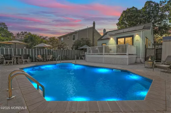 Linden City, NJ 07036,347 Rosewood Terrace