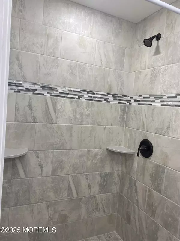 South Amboy, NJ 08879,6 Singleton Street