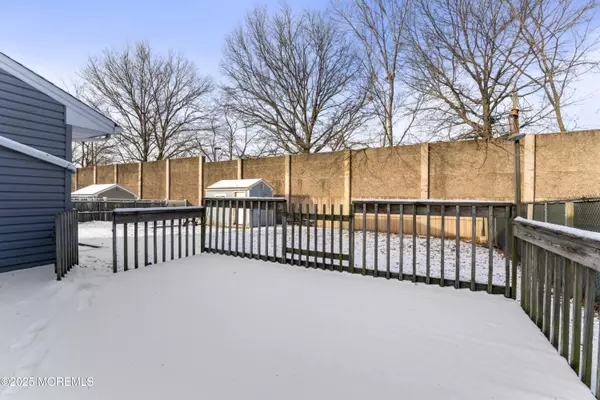 Sewaren, NJ 07077,70 Central Avenue