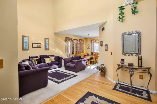 Jackson, NJ 08527,16 Normandy Drive
