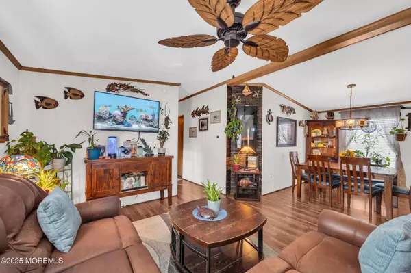 Hazlet, NJ 07730,126 Lane B