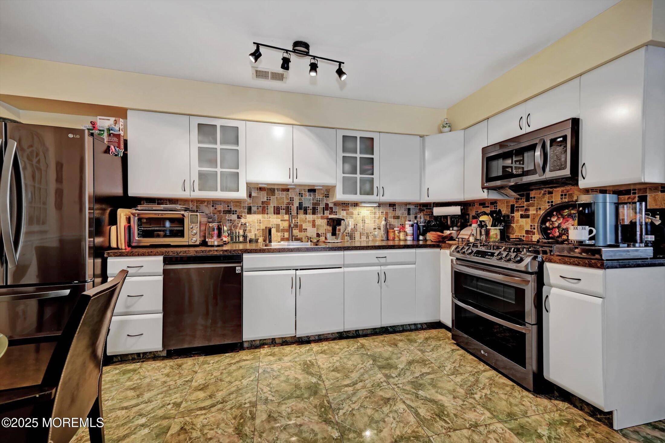 Morganville, NJ 07751,442 Indigo Court