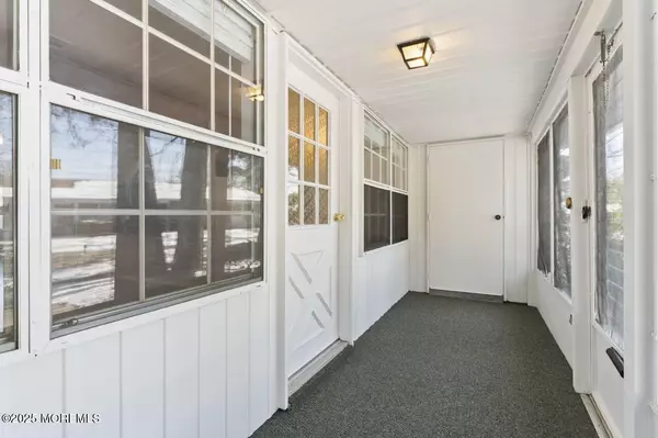 Lakewood, NJ 08701,828 Balmoral Court