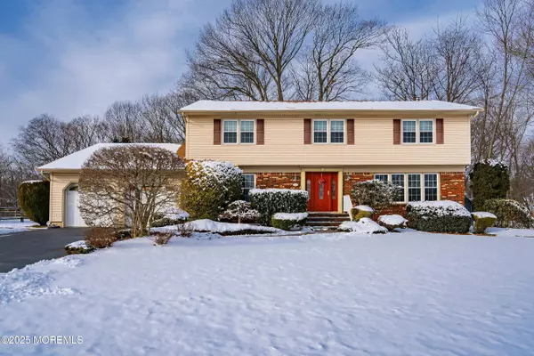 Matawan, NJ 07747,17 Porsche Drive