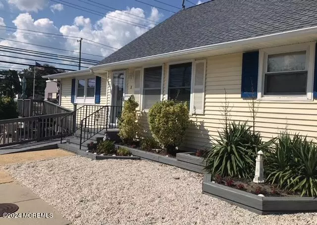 Long Beach Twp, NJ 08008,1 E 29th Street