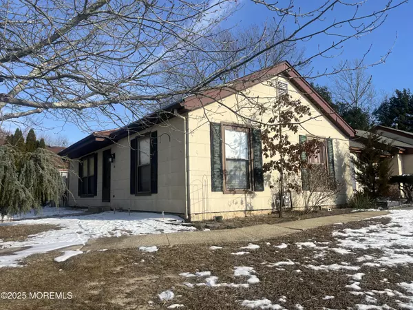 Jackson, NJ 08527,3 Botanical Way