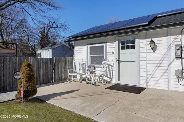 Bayville, NJ 08721,613 Bay Boulevard