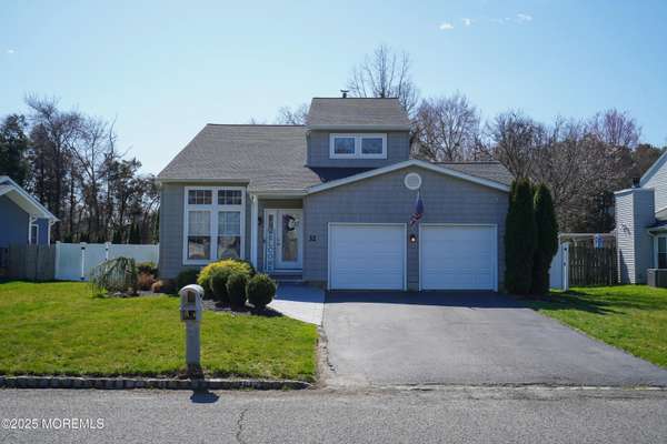 32 Driftwood Drive, Howell, NJ 07731