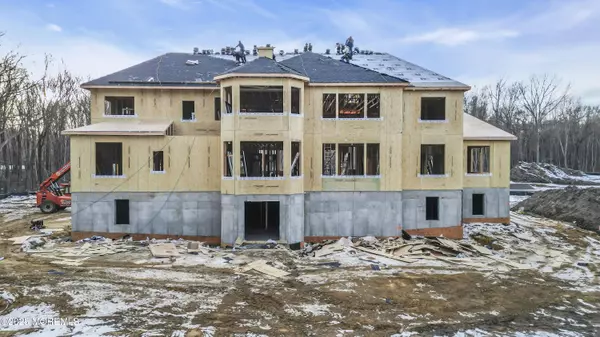 Morganville, NJ 07751,102 Parker Chase Court