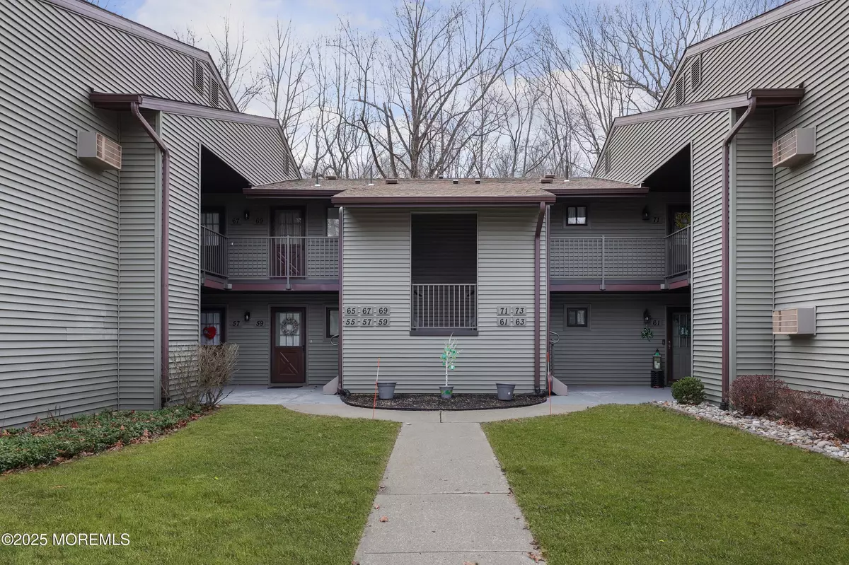 Red Bank, NJ 07701,55 Western Reach