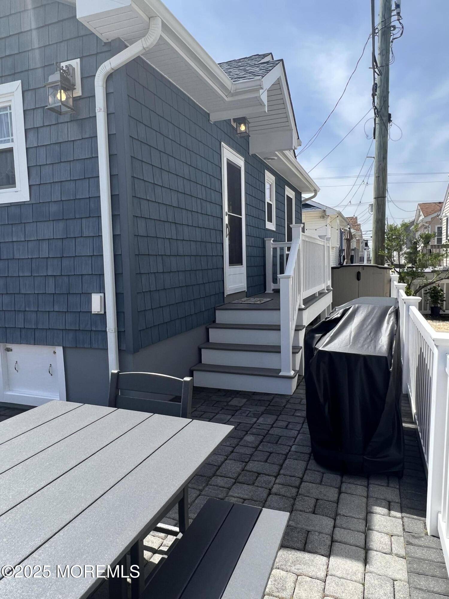 Lavallette, NJ 08735,118 W Chadwick Way