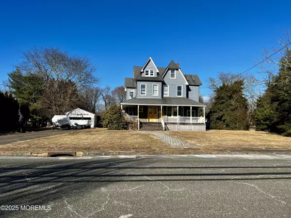 45 Hollywood Avenue, West Long Branch, NJ 07764