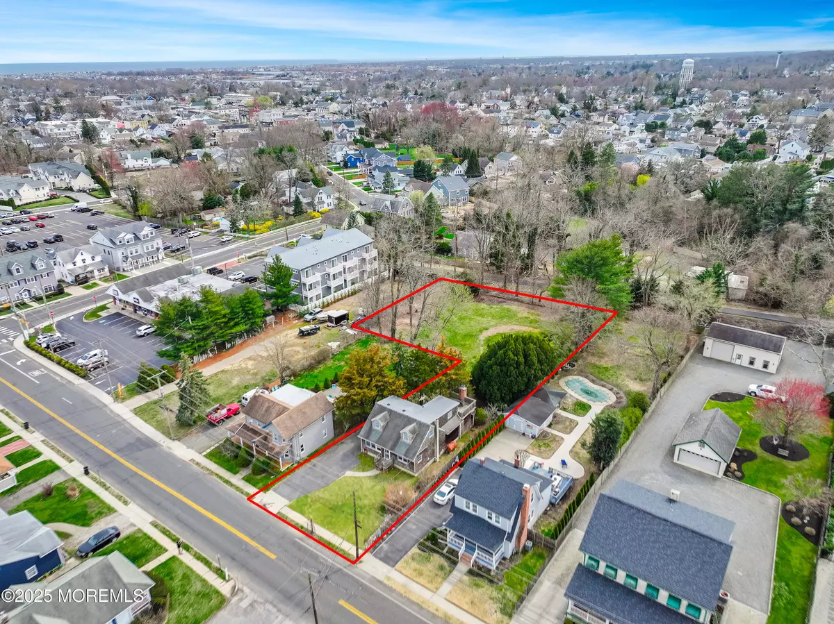 Manasquan, NJ 08736,115 Atlantic Avenue