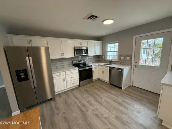 Lakewood, NJ 08701,1066 Argyll Circle