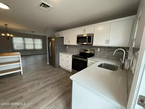 Lakewood, NJ 08701,1066 Argyll Circle