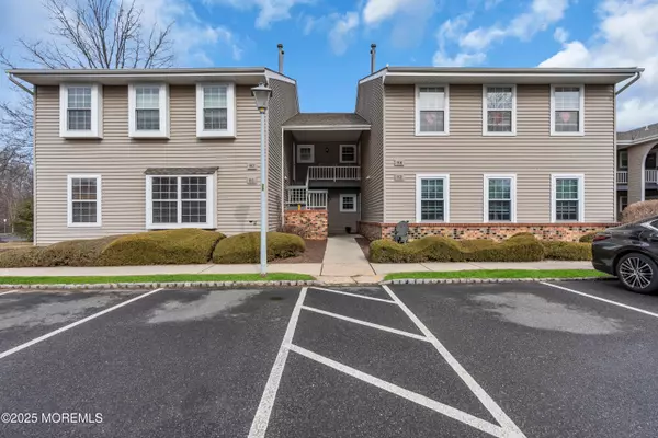83 Nicole Court,  Old Bridge,  NJ 08857