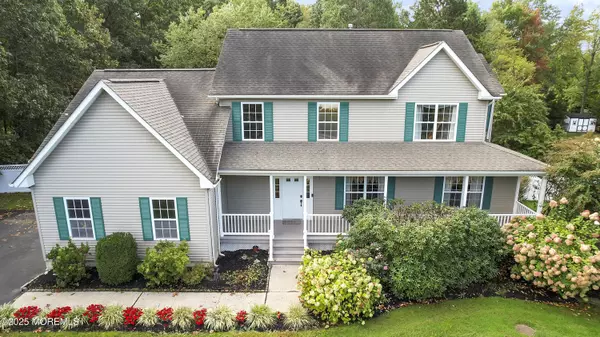 Jackson, NJ 08527,5 Kindling Way