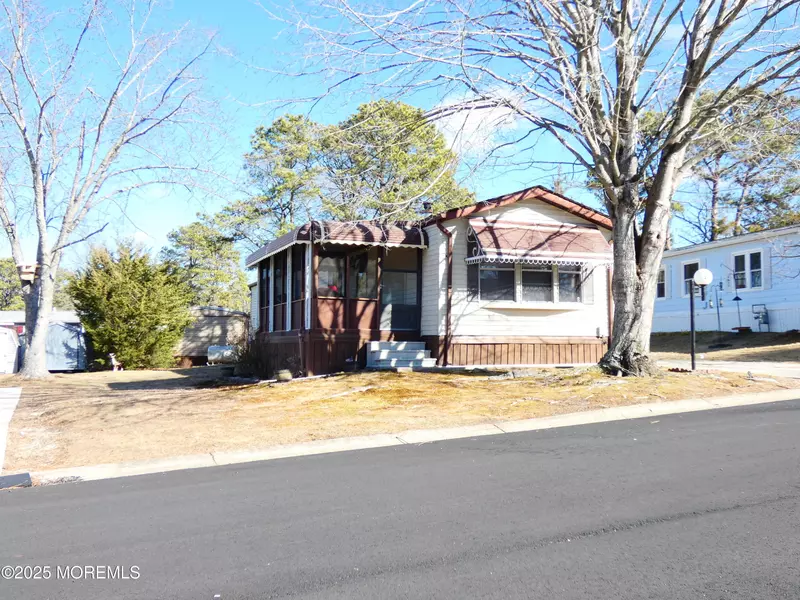 34 Kimberly Drive, Barnegat, NJ 08005