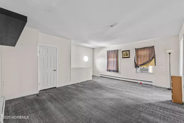 South Amboy, NJ 08879,601 Ridgeway Avenue