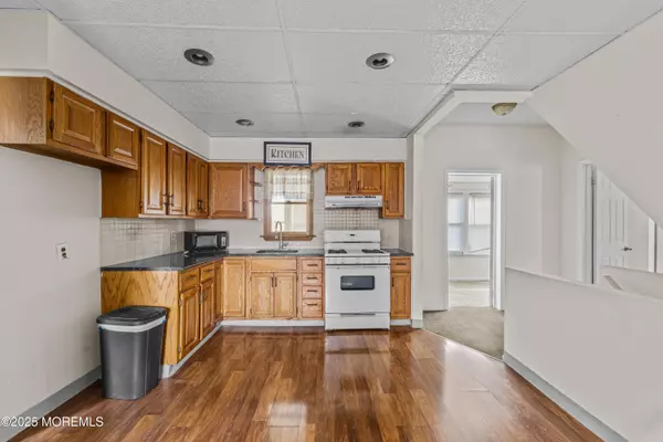 South Amboy, NJ 08879,601 Ridgeway Avenue