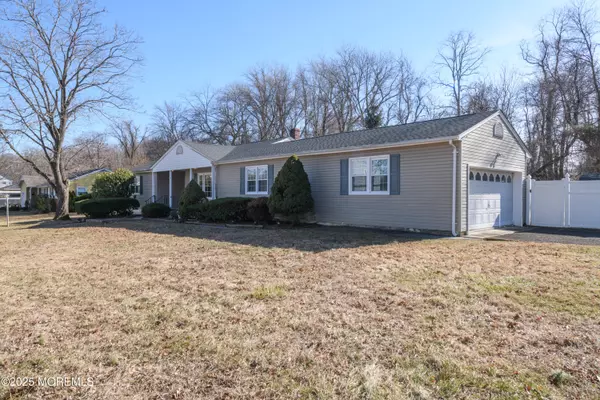 Belford, NJ 07718,478 Fox Avenue