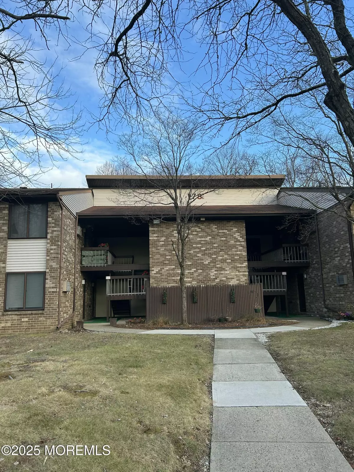 Manalapan, NJ 07726,178 Amberly Drive #J