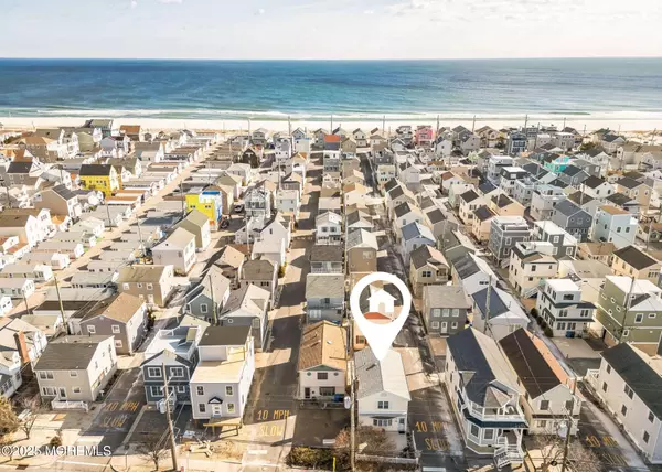 Lavallette, NJ 08735,34 E Beach Way