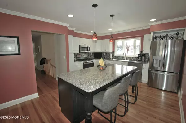 Hazlet, NJ 07730,4 Galway Drive