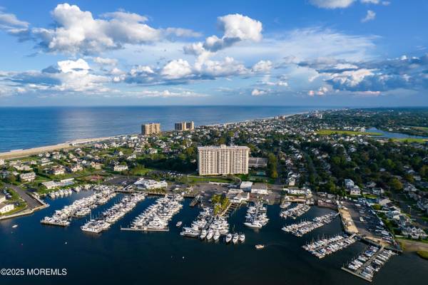 1 Channel Drive #1412/1413, Monmouth Beach, NJ 07750