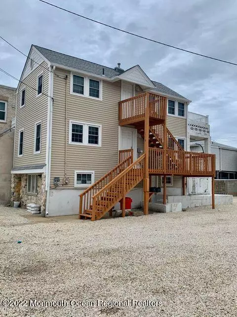 Seaside Heights, NJ 08751,1313 Ocean Terrace #C/ 1ST FL