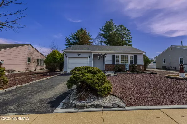 Toms River, NJ 08757,31 Carlisle Road