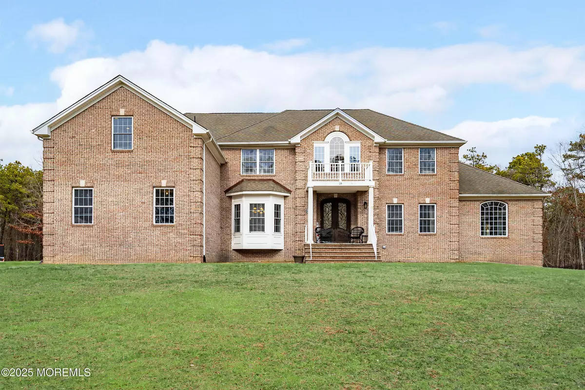 Jackson, NJ 08527,18 Amethyst Way