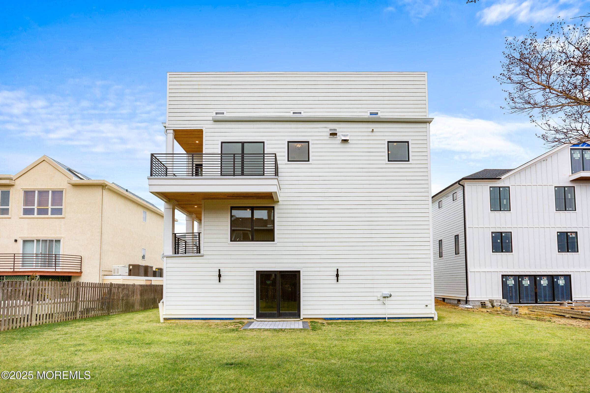 Sea Bright, NJ 07760,3 Island View Way