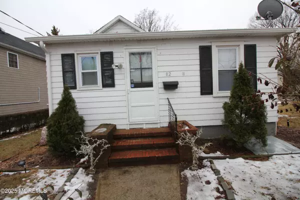 82 Bannard Street, Freehold, NJ 07728