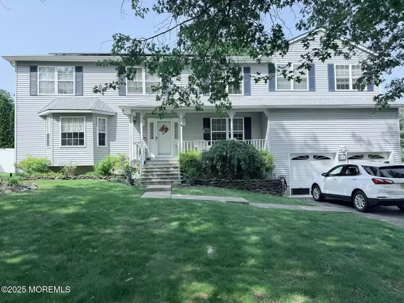 18 Aphrodite Drive, Barnegat, NJ 08005