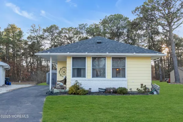 2245 Hovsons Boulevard, Toms River, NJ 08753